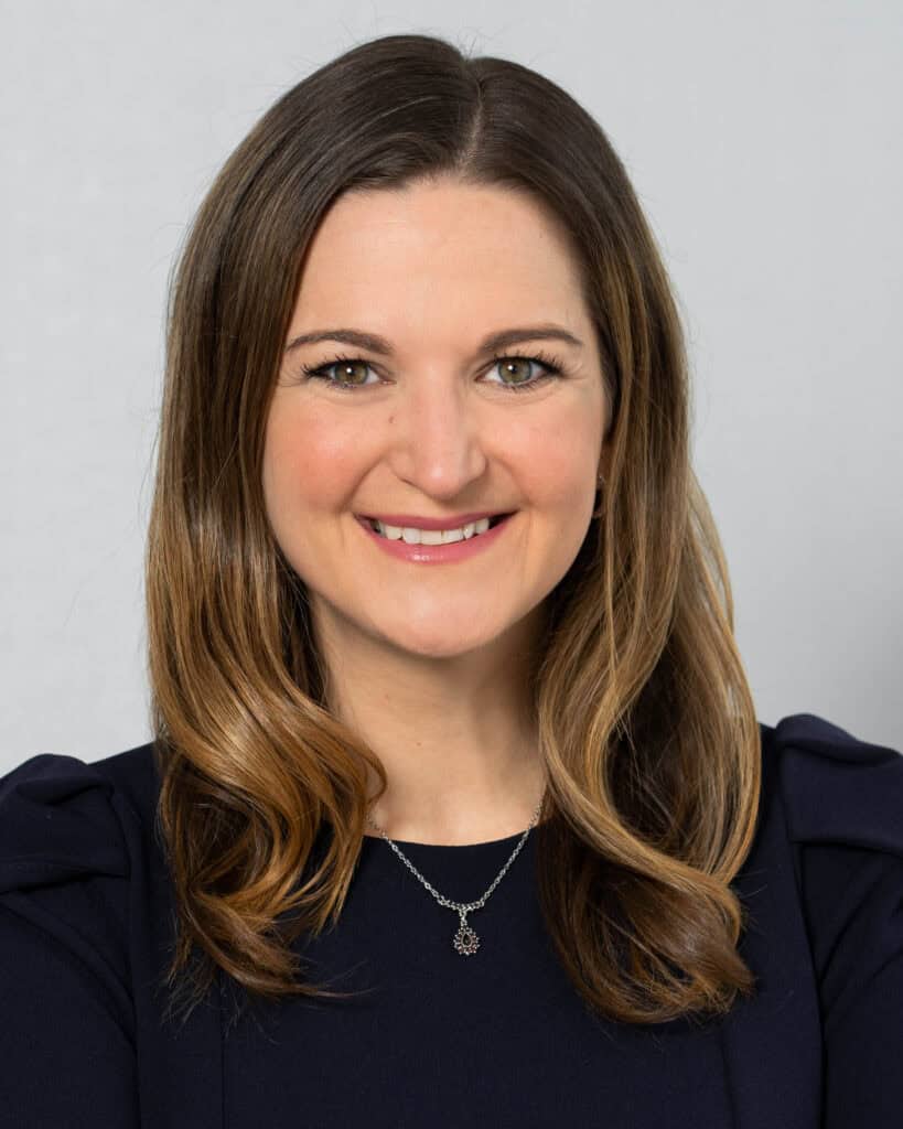photo of mirka martel