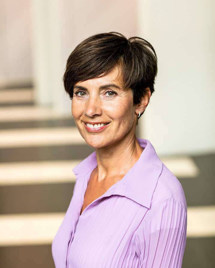 headshot of Diana Hense