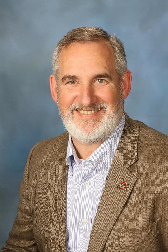 headshot of Jeff Elliott