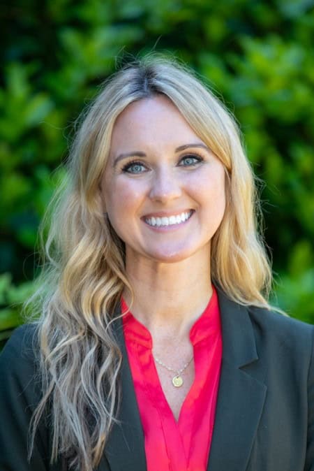 Lauren Griffeth headshot