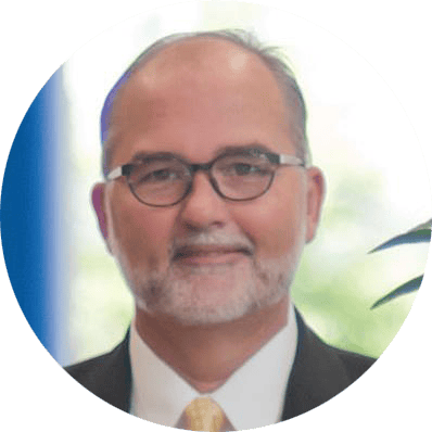 headshot of Mike Robertson